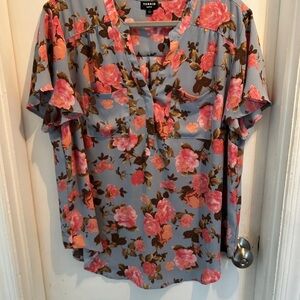 Torrid Floral Print Harper Top - Blue and Pink with Flutter sleeves and pockets